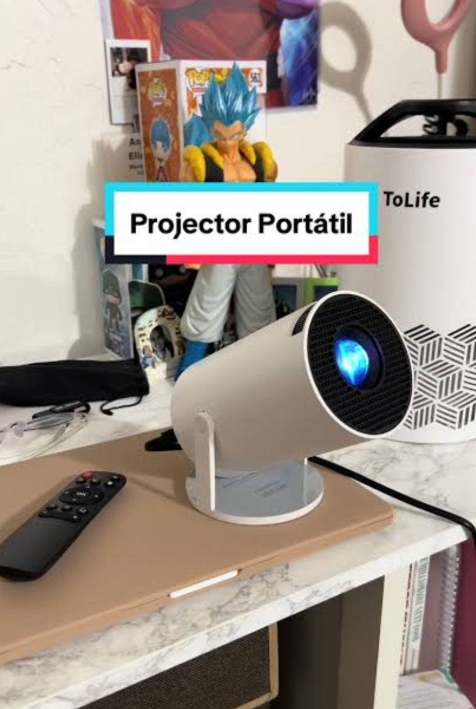 📽️ 1. Proyector Portátil Cilíndrico
